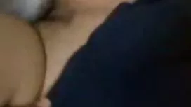 两个蓬松的女同性恋者的肛门游戏