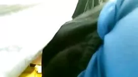 莉莉刺激阴部