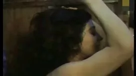 淫荡的母亲给年轻人上了一课